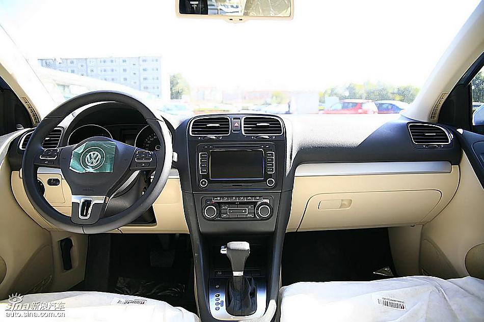 一汽大众全新高尔夫6到店实拍