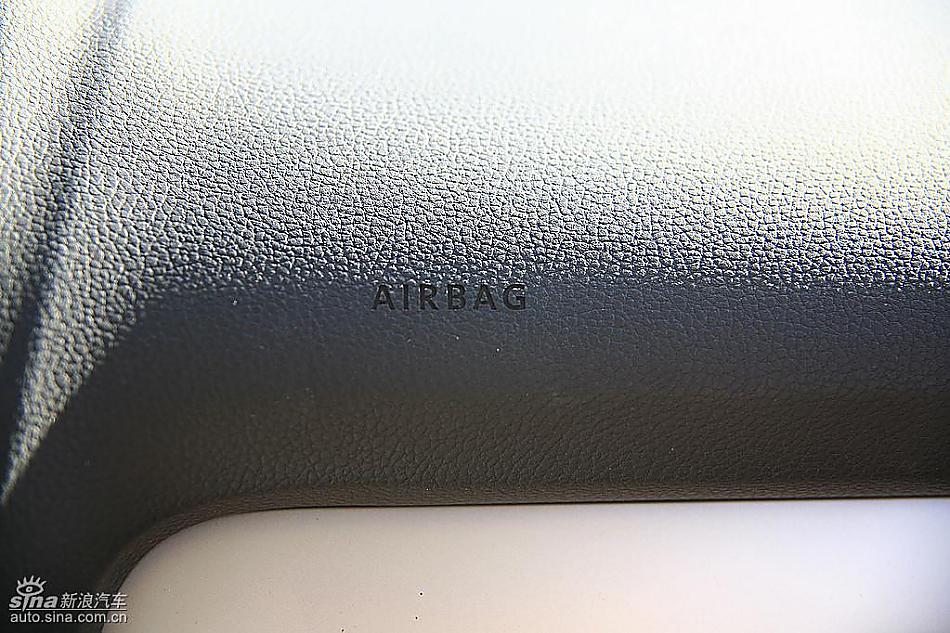 一汽大众全新高尔夫6到店实拍