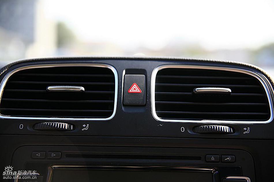 一汽大众全新高尔夫6到店实拍