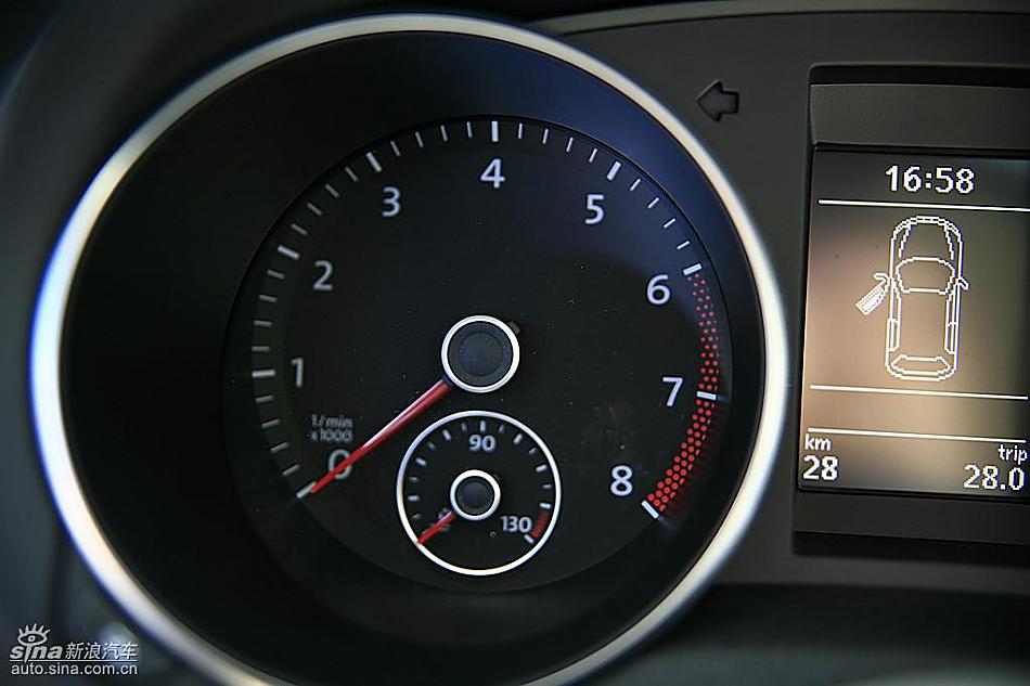 一汽大众全新高尔夫6到店实拍