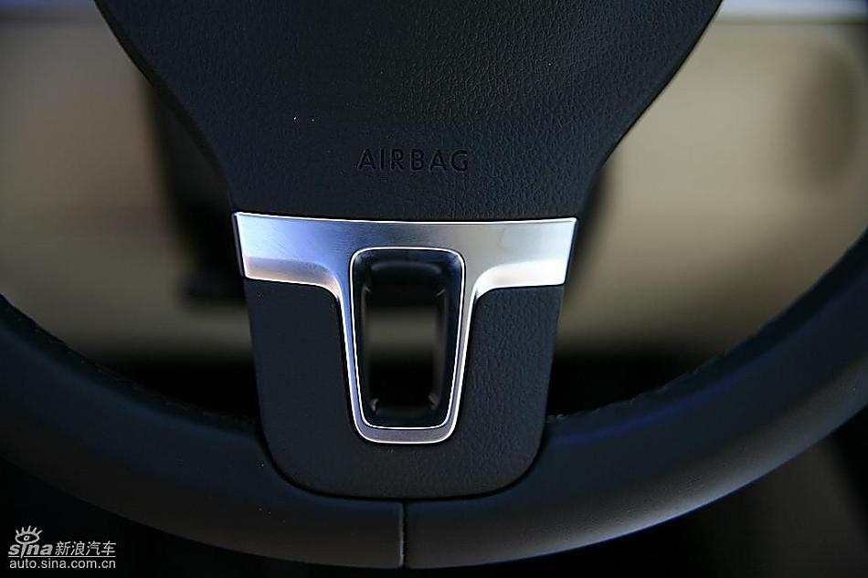 一汽大众全新高尔夫6到店实拍