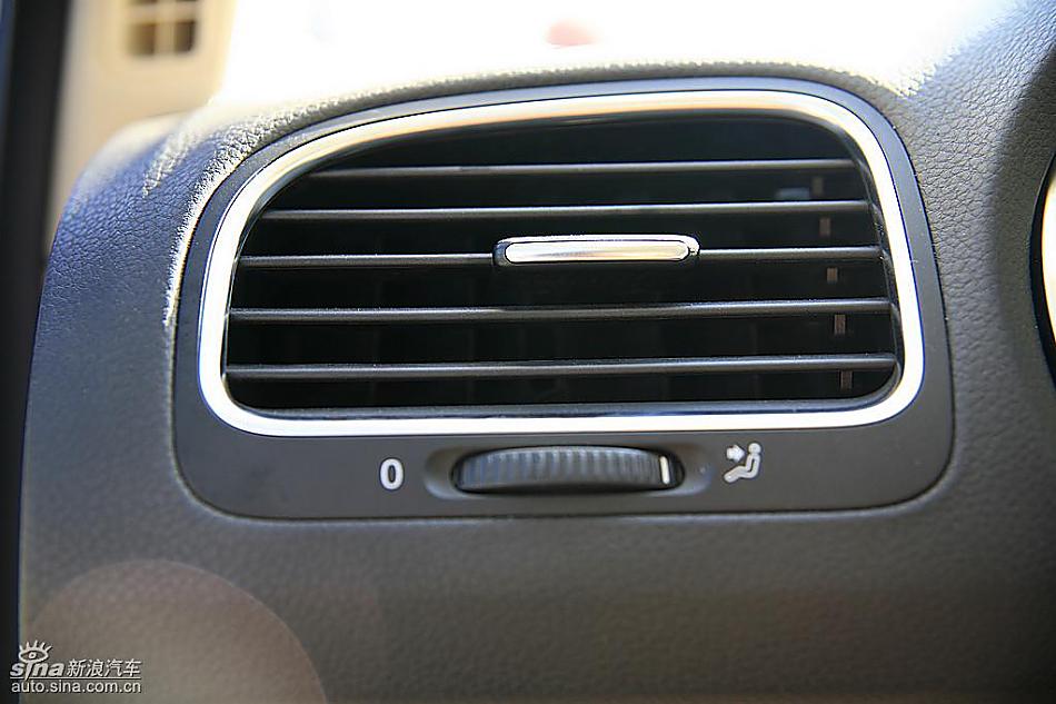 一汽大众全新高尔夫6到店实拍