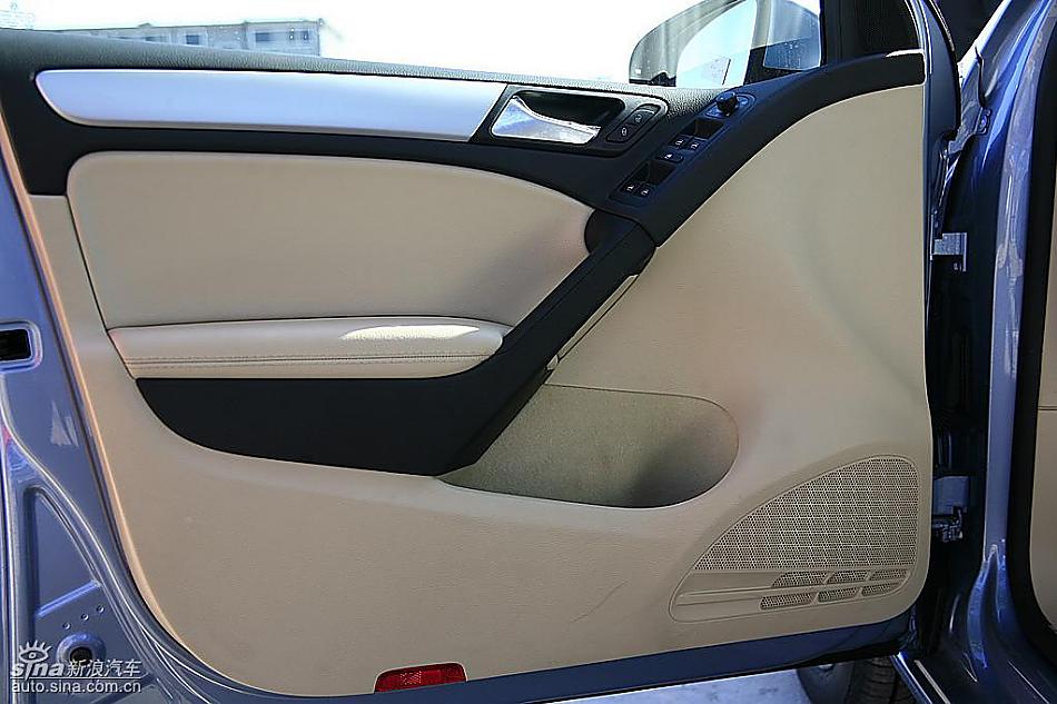 一汽大众全新高尔夫6到店实拍