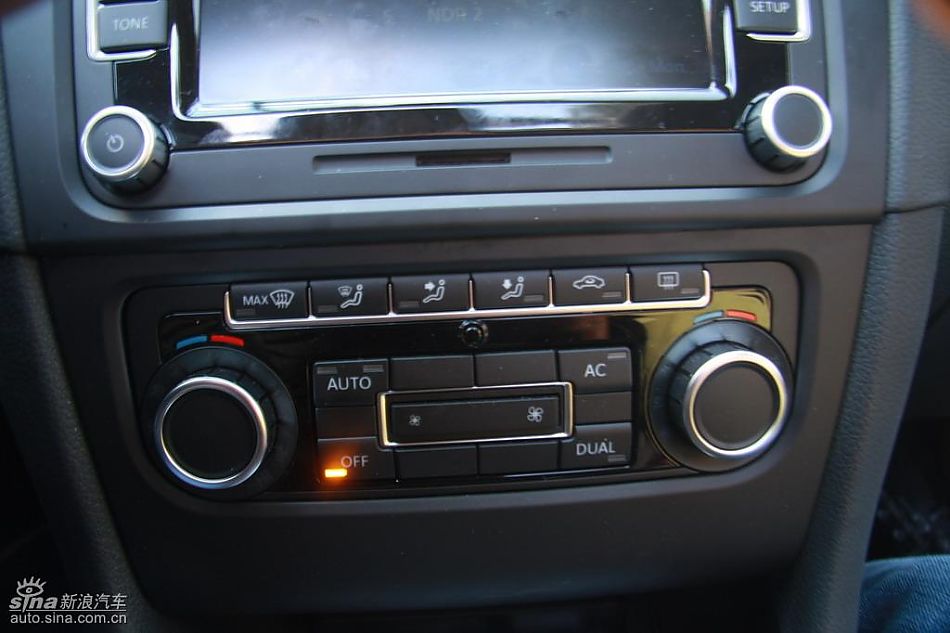 一汽大众全新高尔夫6实拍图内饰