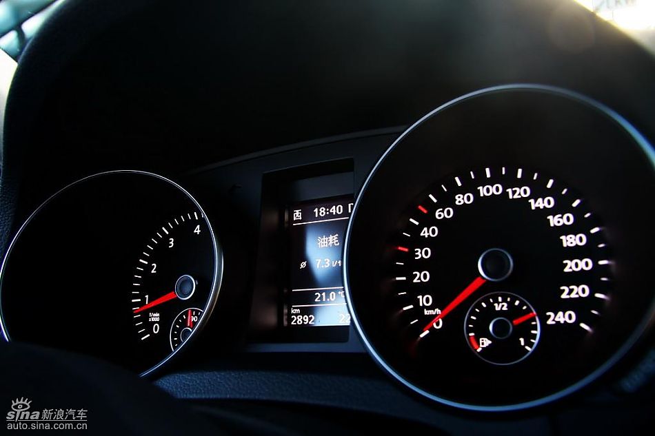 一汽大众全新高尔夫6实拍图内饰