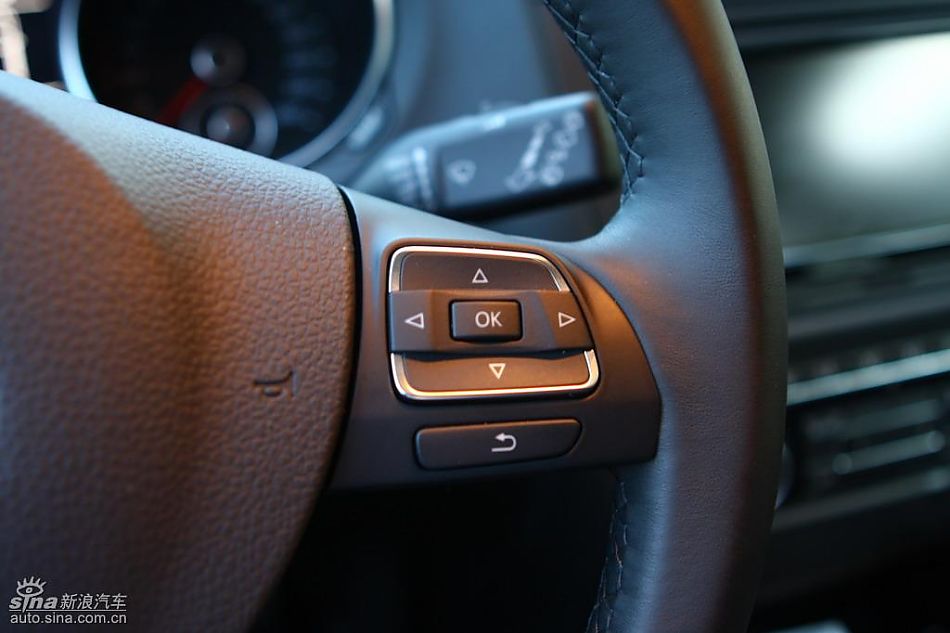 一汽大众全新高尔夫6实拍图内饰