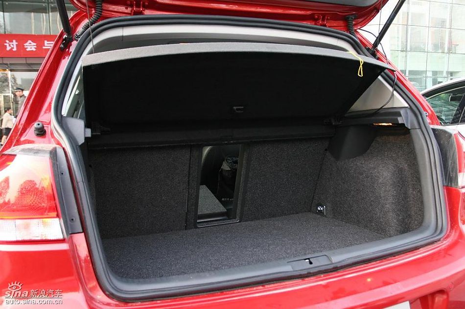 第六代高尔夫内饰及细节