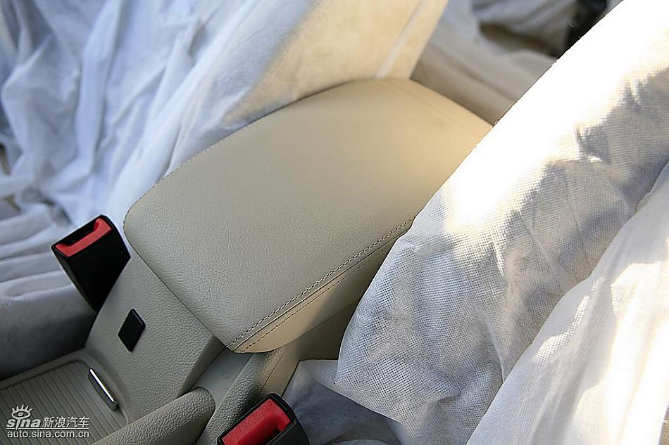 一汽大众全新高尔夫6到店实拍