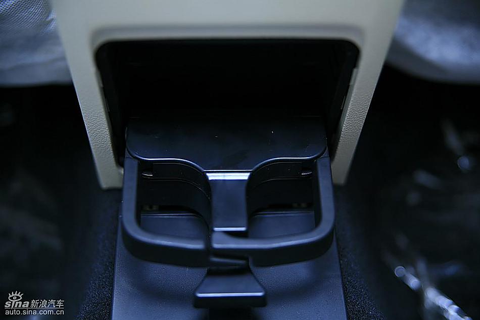 一汽大众全新高尔夫6到店实拍