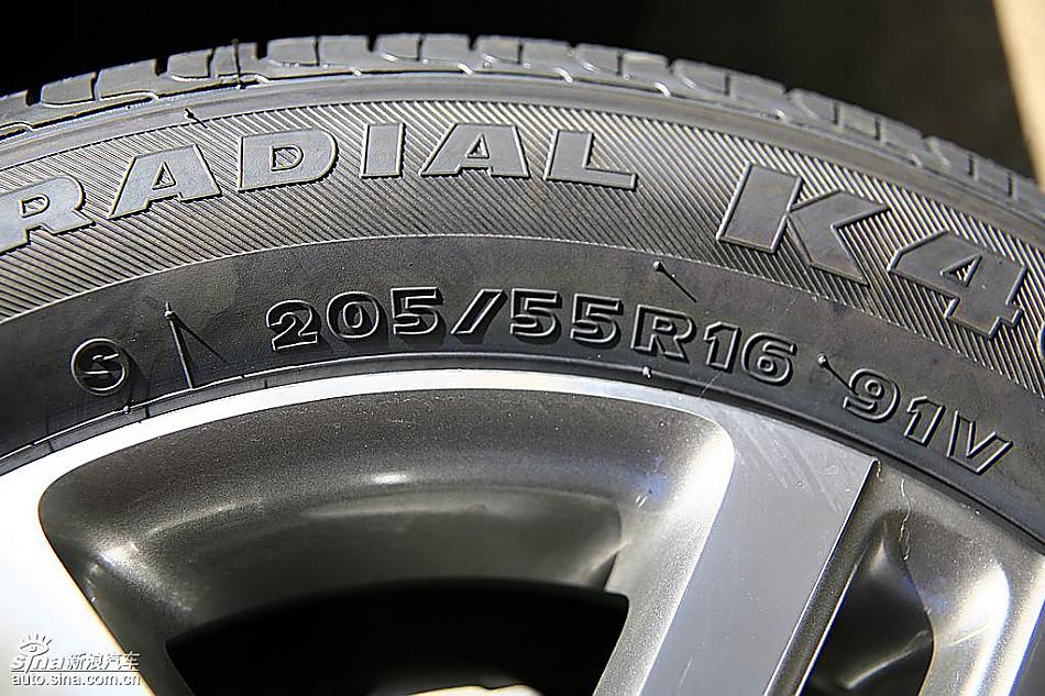 一汽大众全新高尔夫6到店实拍