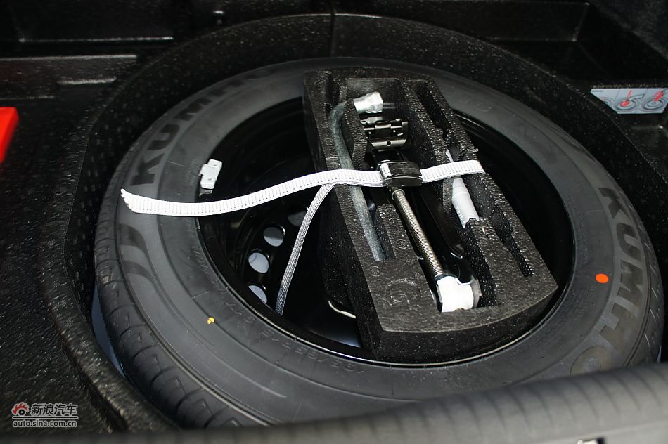 2011款高尔夫1.6手动时尚型