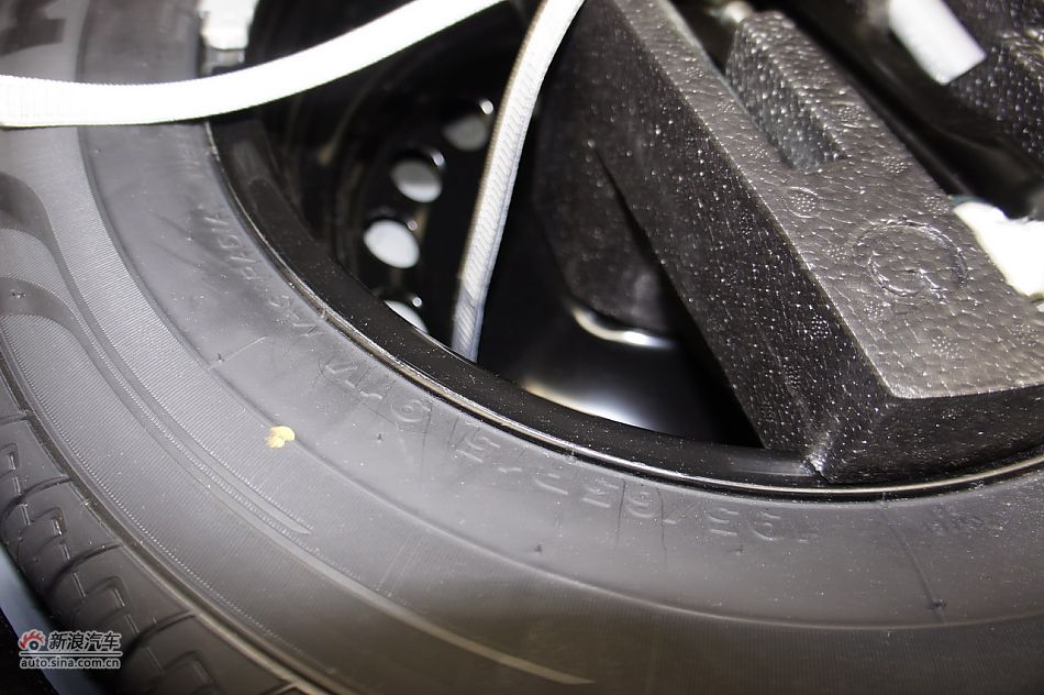 2011款高尔夫1.6手动时尚型