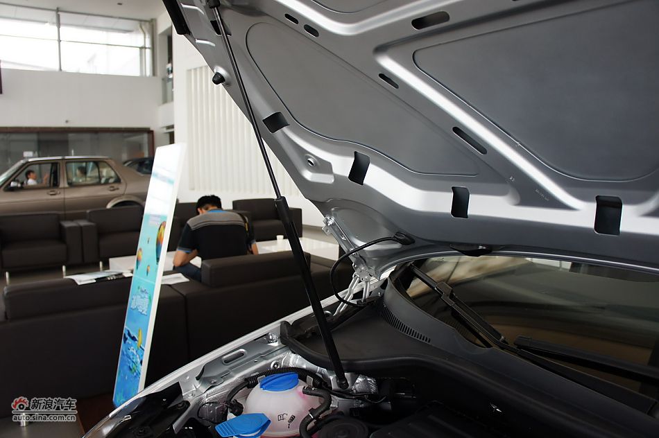 2011款高尔夫1.6手动时尚型