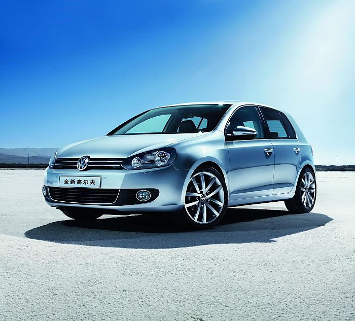 国产新高尔夫外观