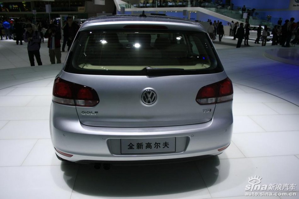全新高尔夫