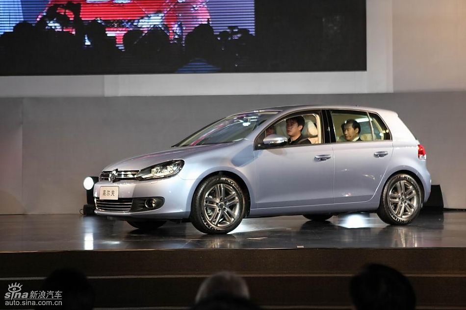 第六代高尔夫上市现场新车亮相