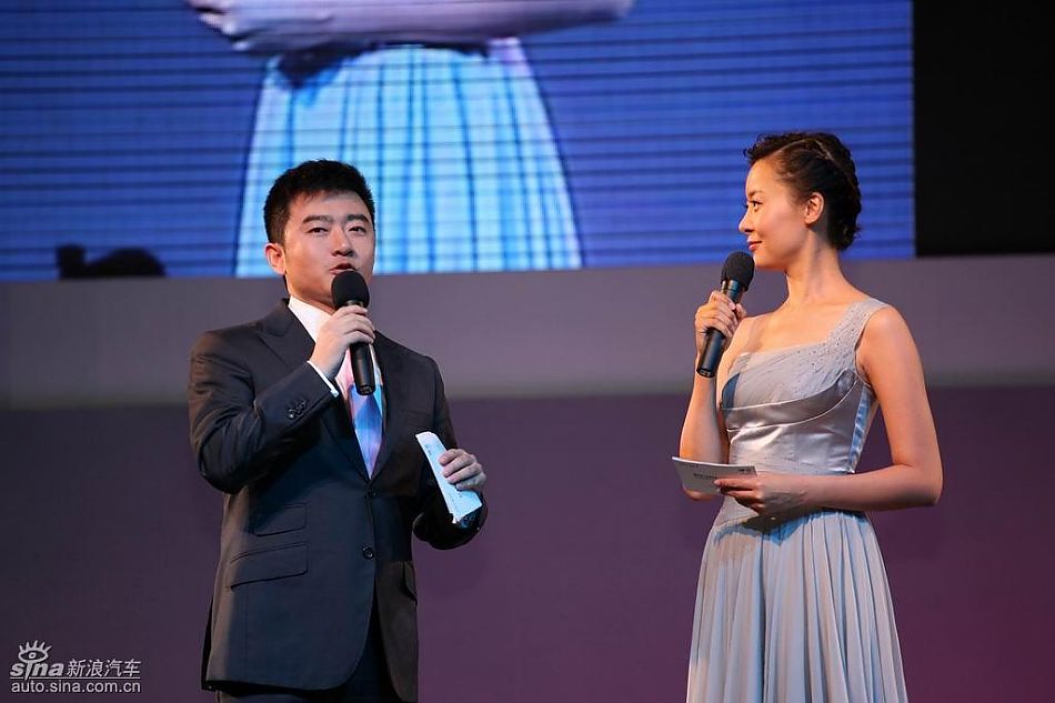 第六代高尔夫上市现场主持人