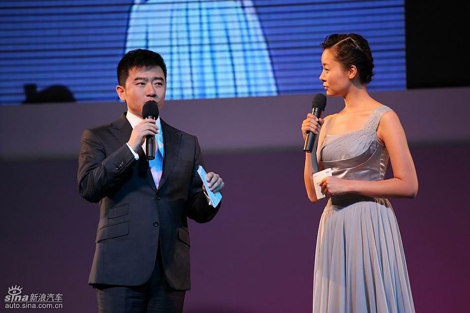 第六代高尔夫上市现场主持人