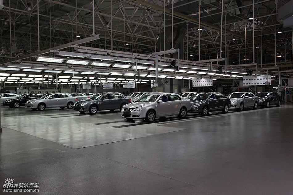 第六地高尔夫上市现场图