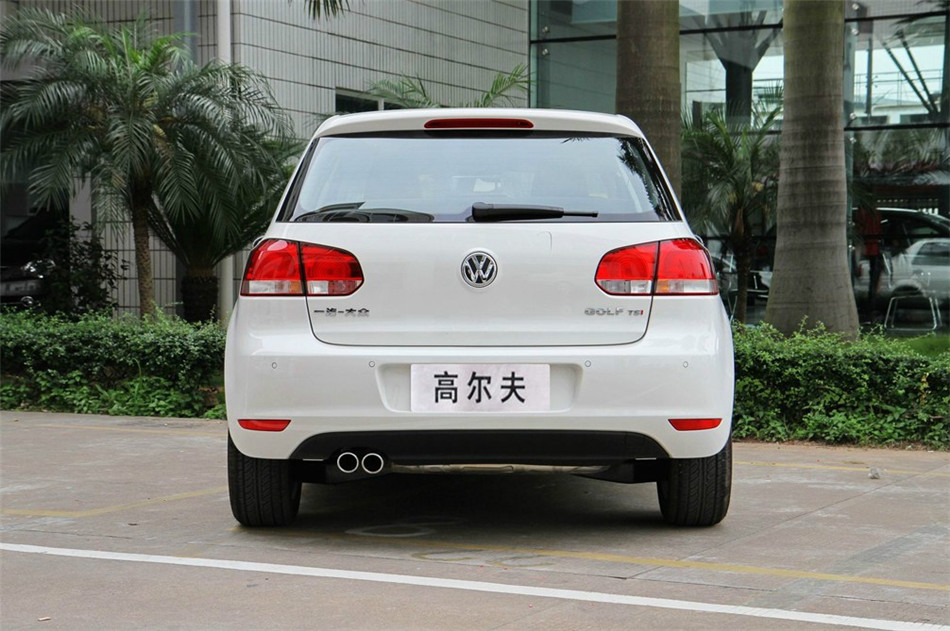 2012款高尔夫1.4T手动舒适版