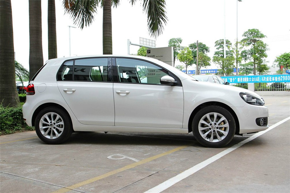 2012款高尔夫1.4T手动舒适版