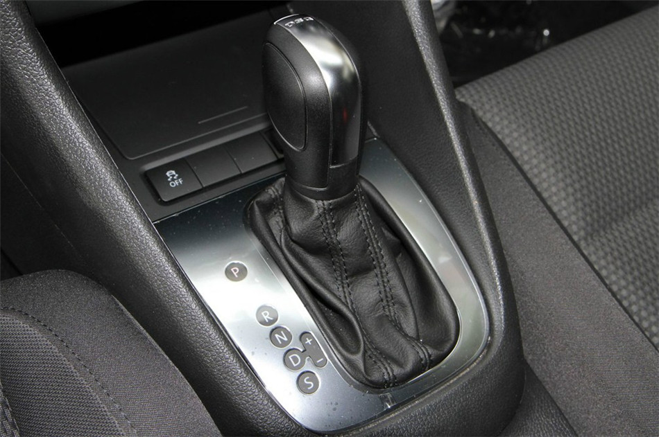 2012款高尔夫1.4T手动舒适版