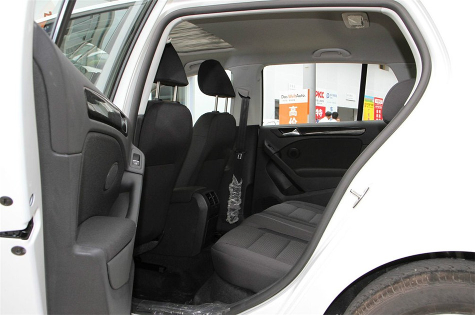 2012款高尔夫1.4T手动舒适版