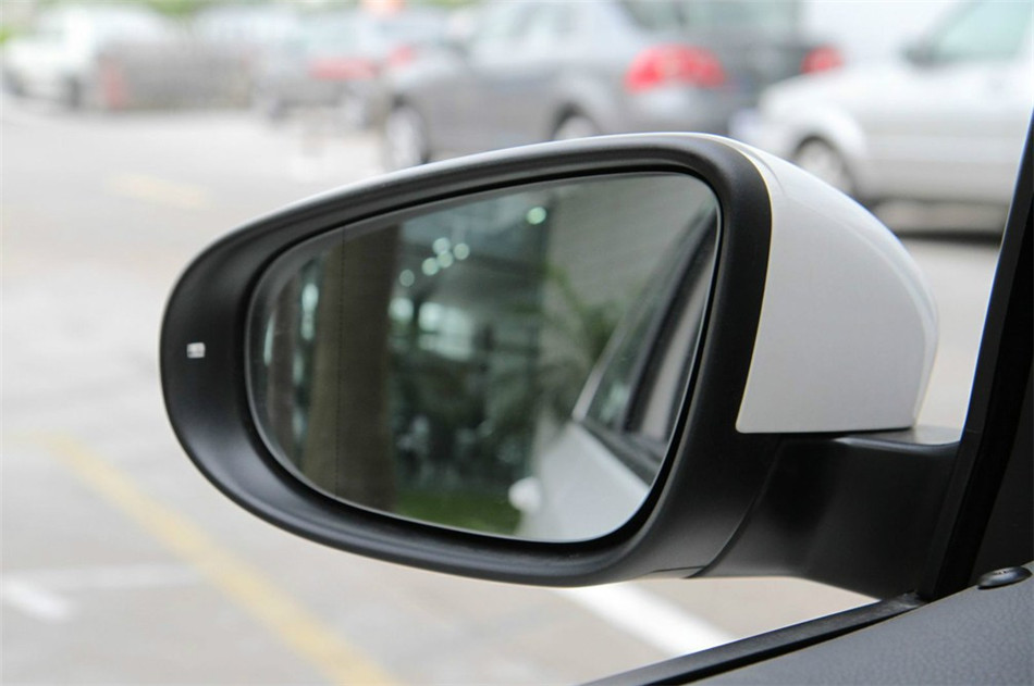 2012款高尔夫1.4T手动舒适版