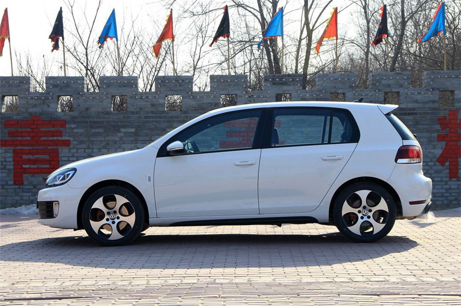 2012߶GTI 2.0TԶ