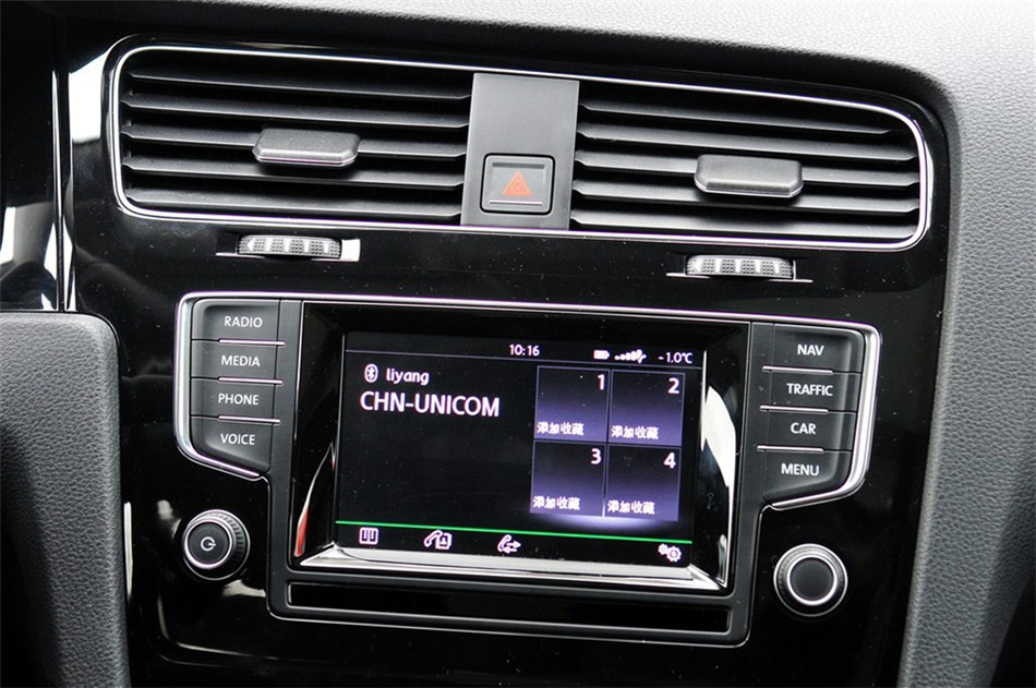 高尔夫7 2014款 1.4TSI DSG 旗舰型 内饰