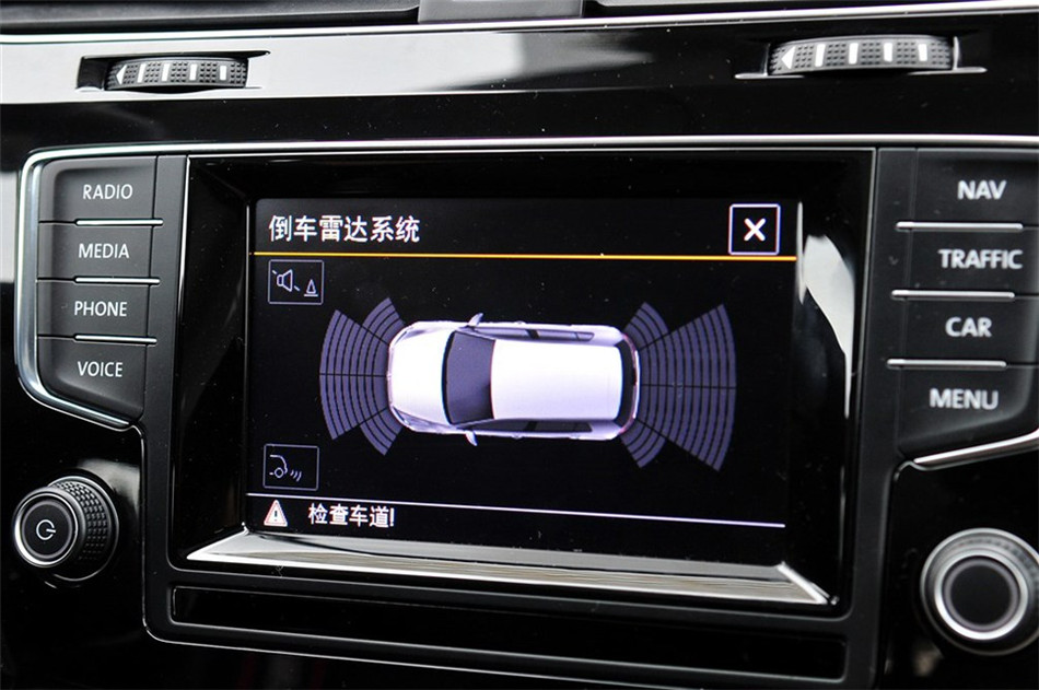 高尔夫7 2014款 1.4TSI DSG 旗舰型 内饰