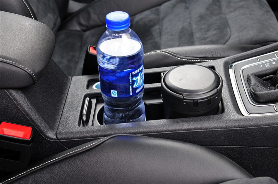 高尔夫7 2014款 1.4TSI DSG 旗舰型 座椅空间