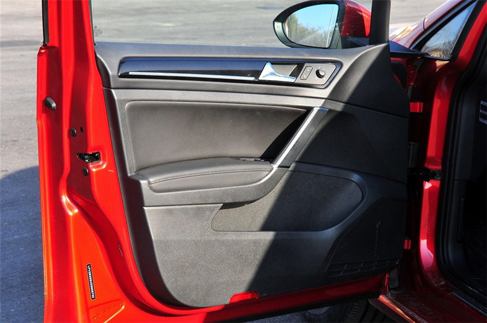 高尔夫7 2014款 1.4TSI DSG 旗舰型 座椅空间