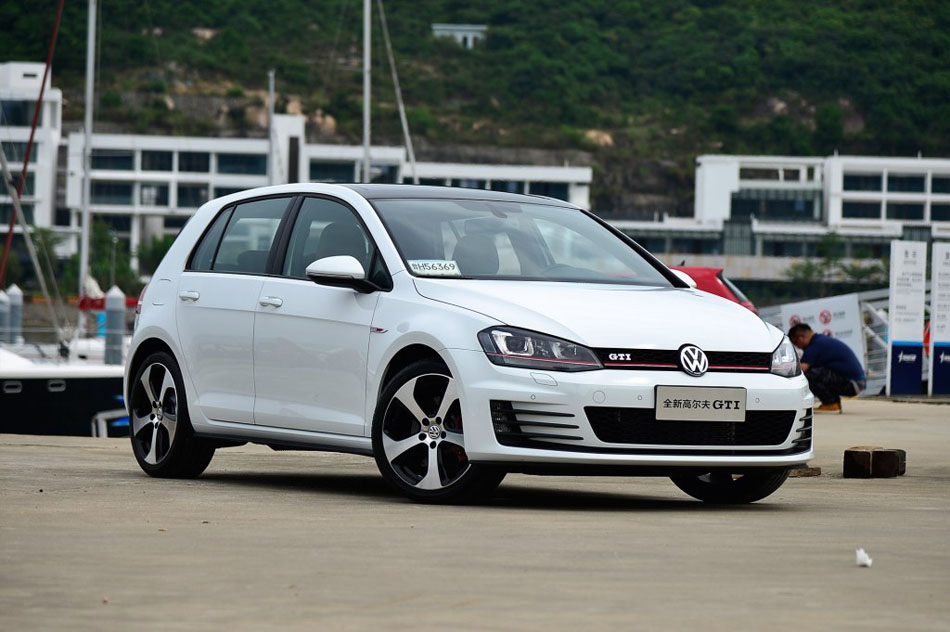 2016款 2.0TSI GTI 外观