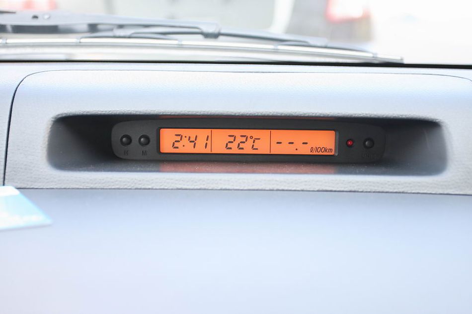 铃木新雨燕1.5L实拍图