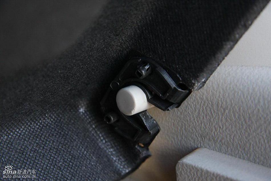 雨燕1.5VVT试驾实拍图其他细节