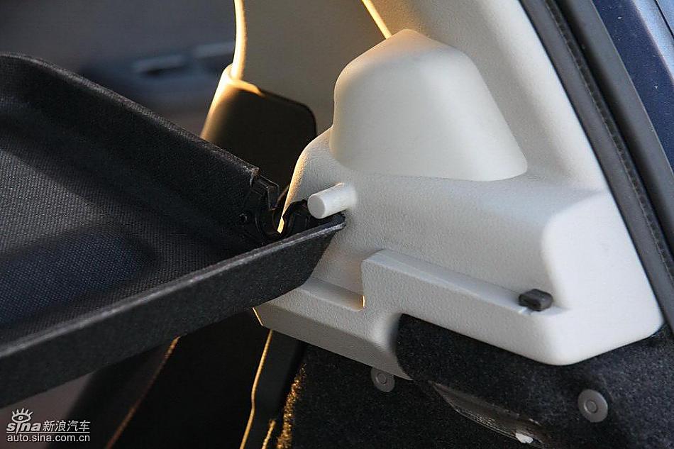 雨燕1.5VVT试驾实拍图其他细节