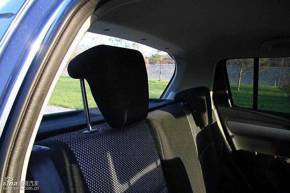 雨燕1.5VVT试驾实拍图内饰
