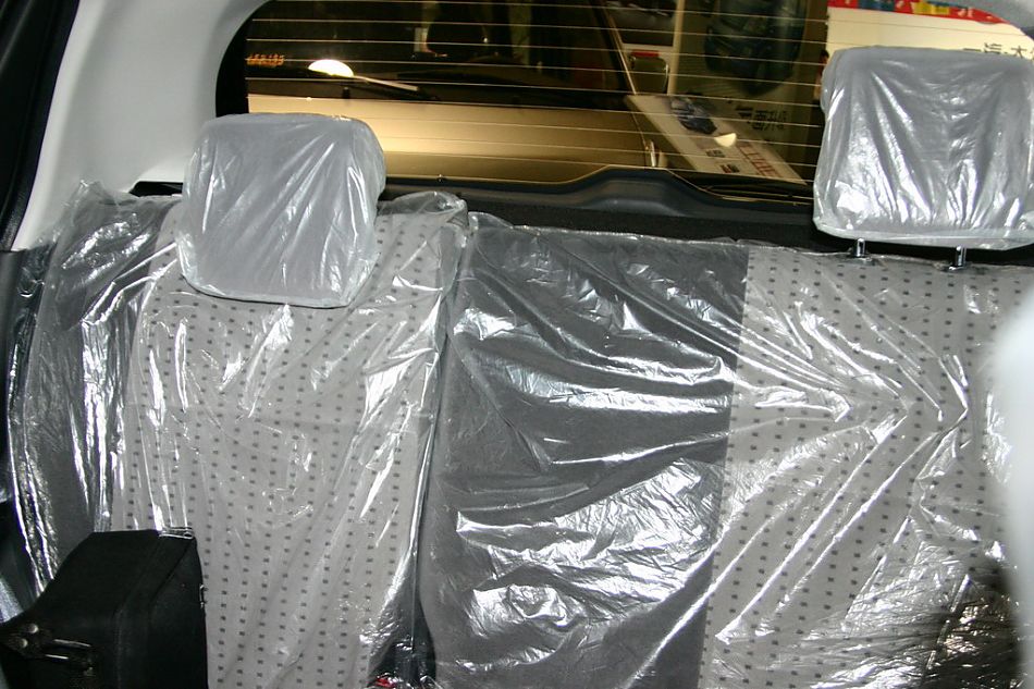 长安铃木雨燕内饰