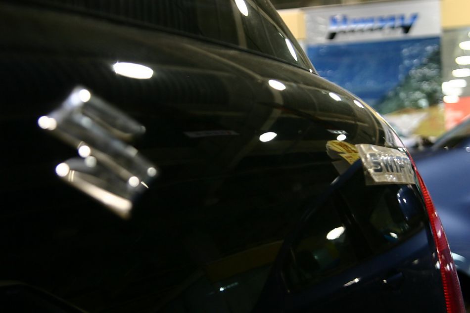 长安铃木雨燕外观