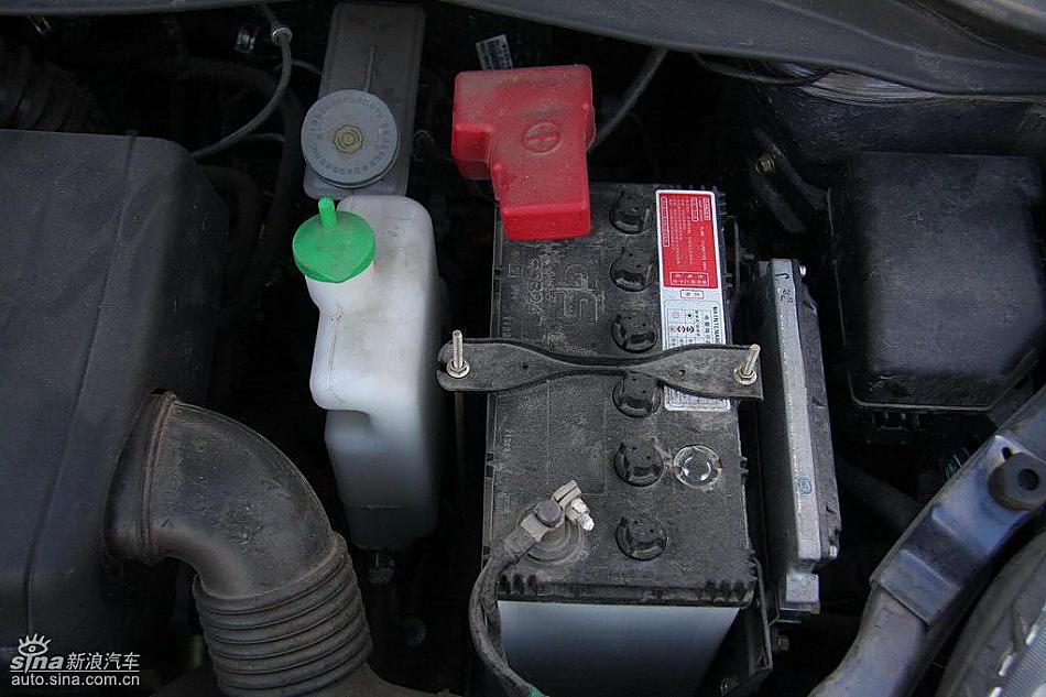 雨燕1.5VVT试驾实拍图其他细节