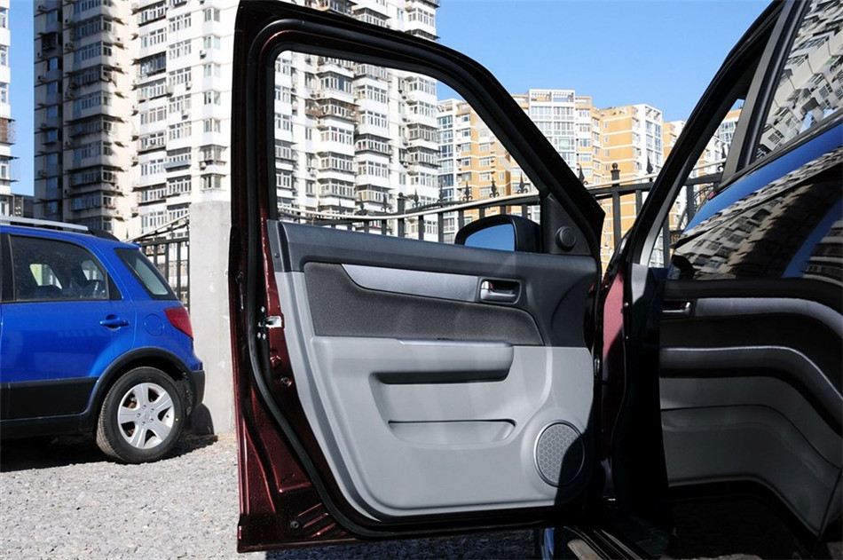 2013款雨燕1.5L手动标准型