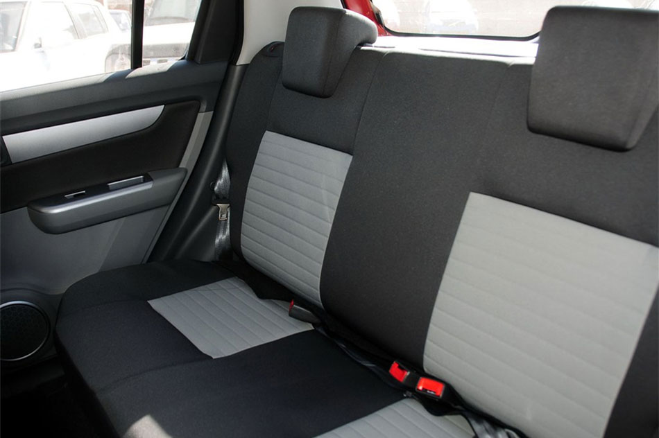 2013款雨燕1.3L手动超值版