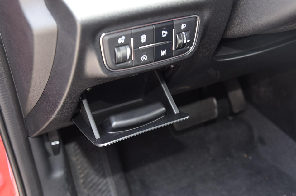 2017款 1.5T 自动炫耀型 内饰