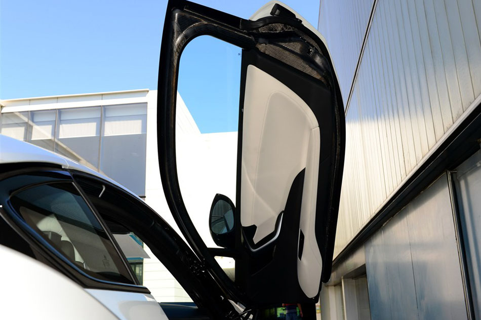 2014款 标准型 座椅空间