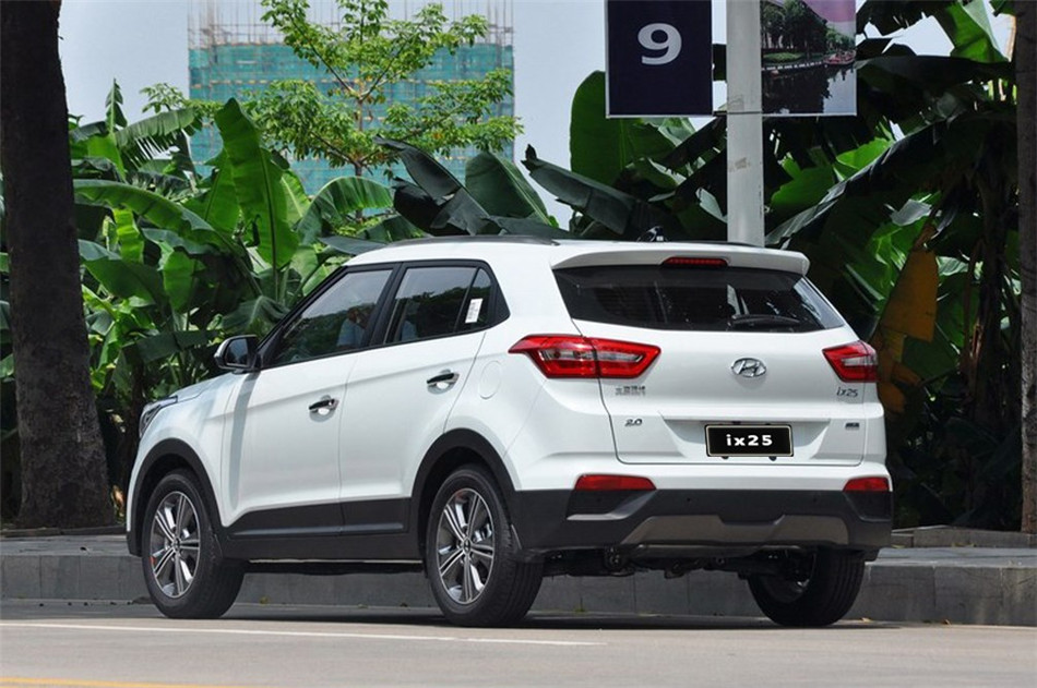 现代ix25 两驱 2015款 1.6L AT 尊贵型 外观