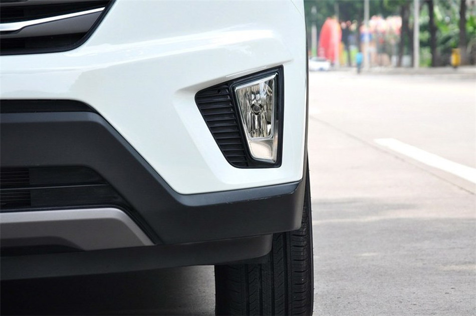 现代ix25 两驱 2015款 1.6L AT 尊贵型 其他