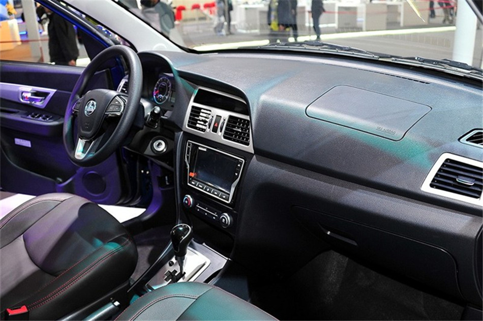 飞腾C5 2014款 1.5T AT 两驱豪华型 