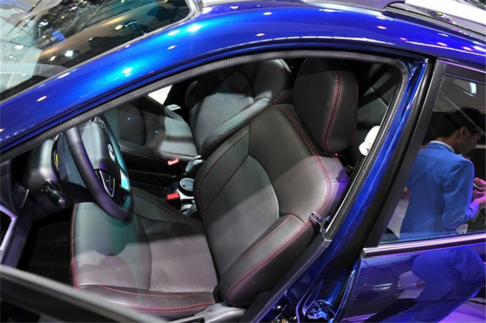 飞腾C5 2014款 1.5T AT 两驱豪华型 