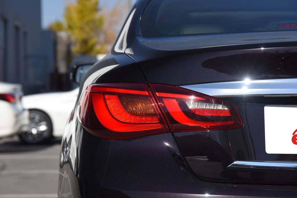 2019款 Q70L 2.0T 豪华版 细节